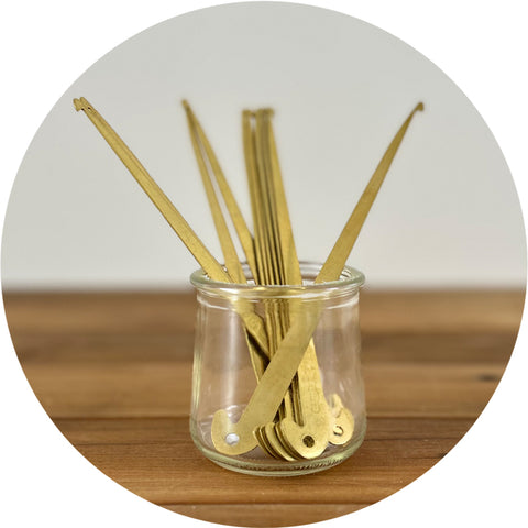 Reed Hooks